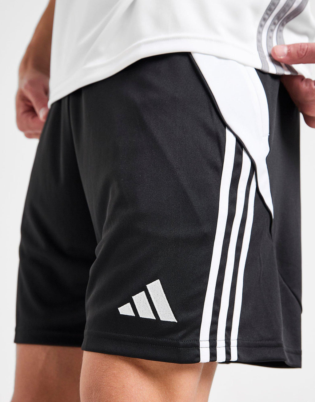 Tiro Shorts