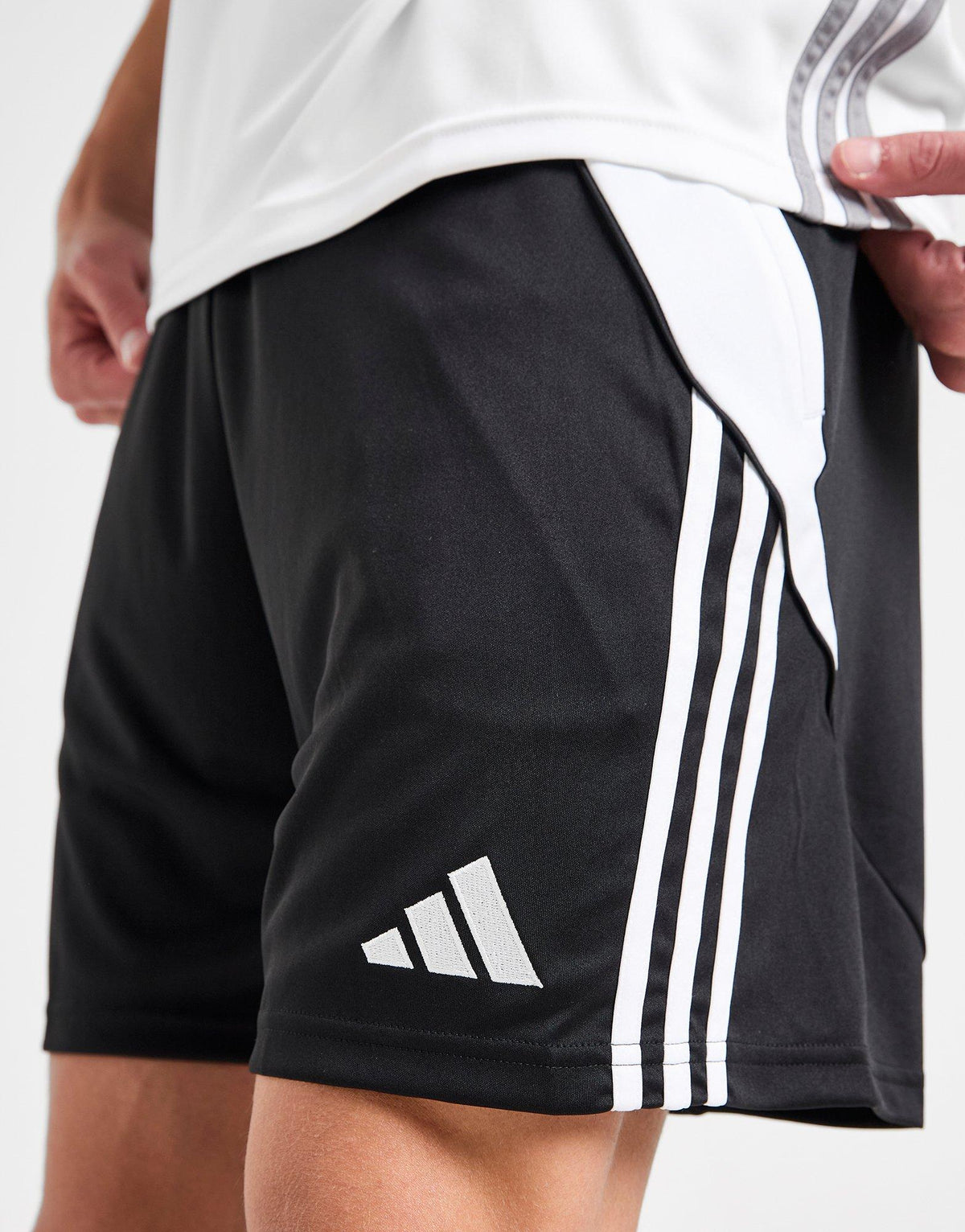 Tiro Shorts