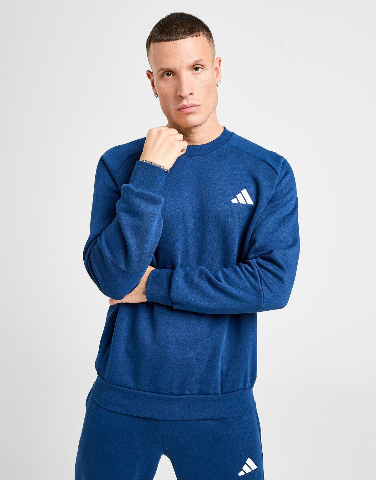 Essential Crew Sweatshirt