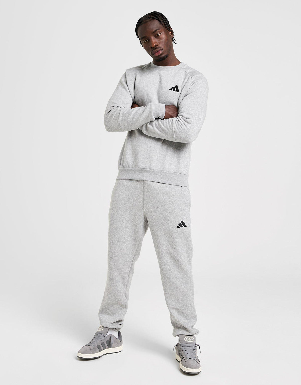Essential Crew Sweatshirt
