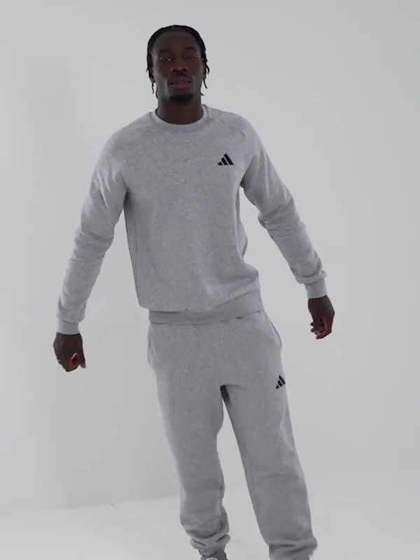 Essential Crew Sweatshirt