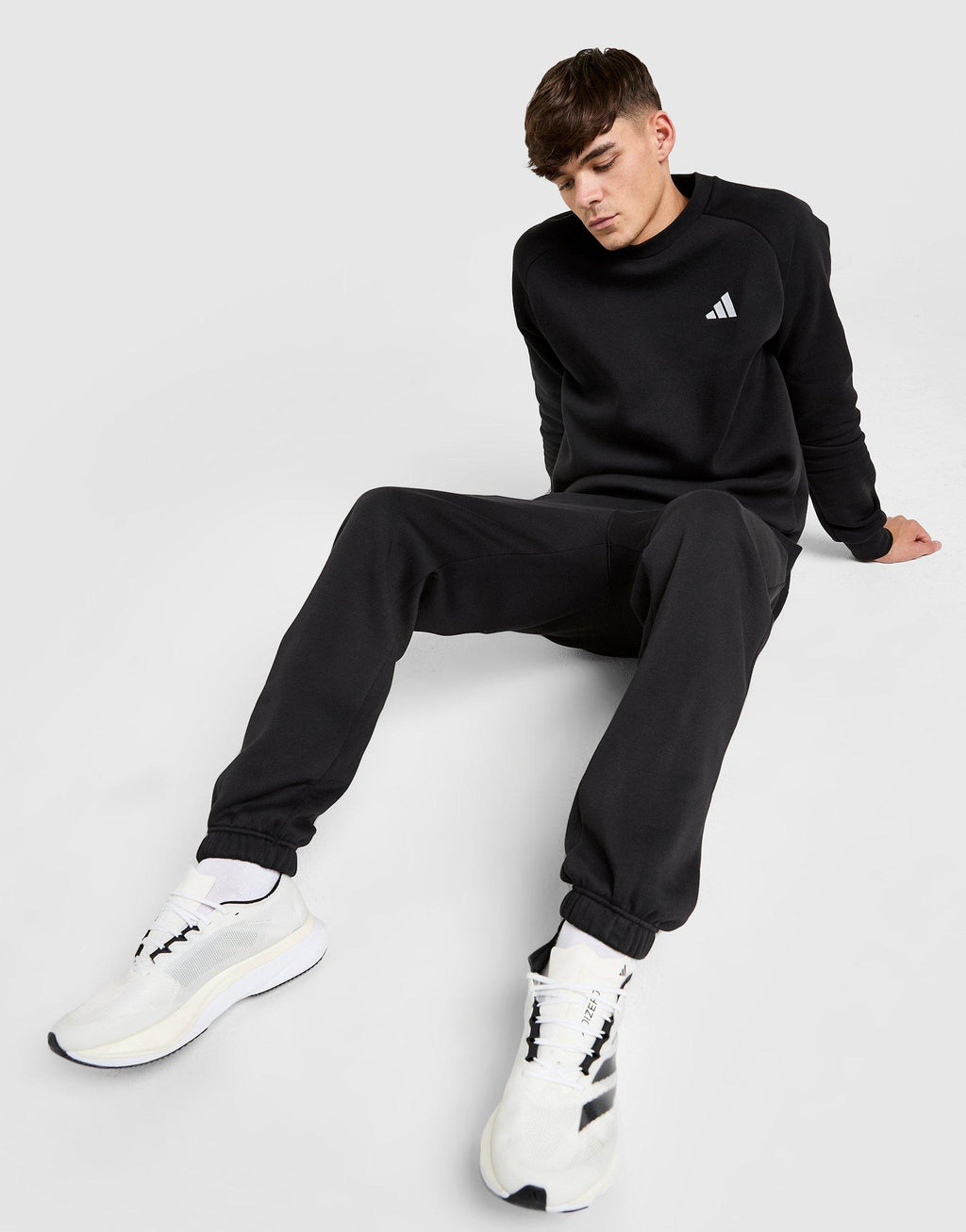 Essential Crew Sweatshirt