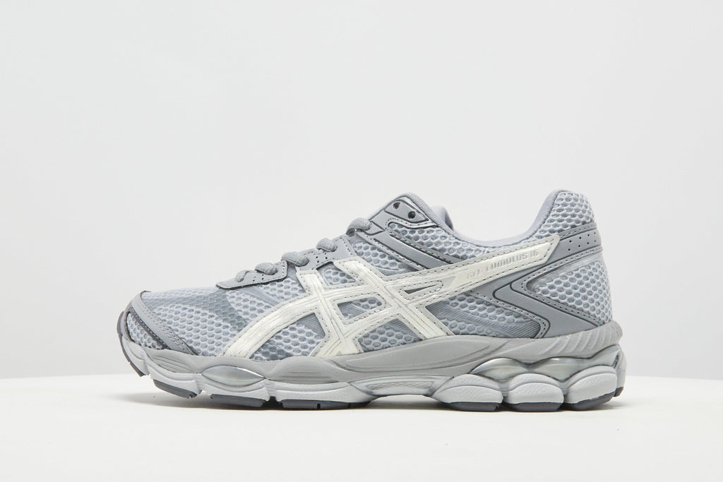 GEL-CUMULUS 16 Women's