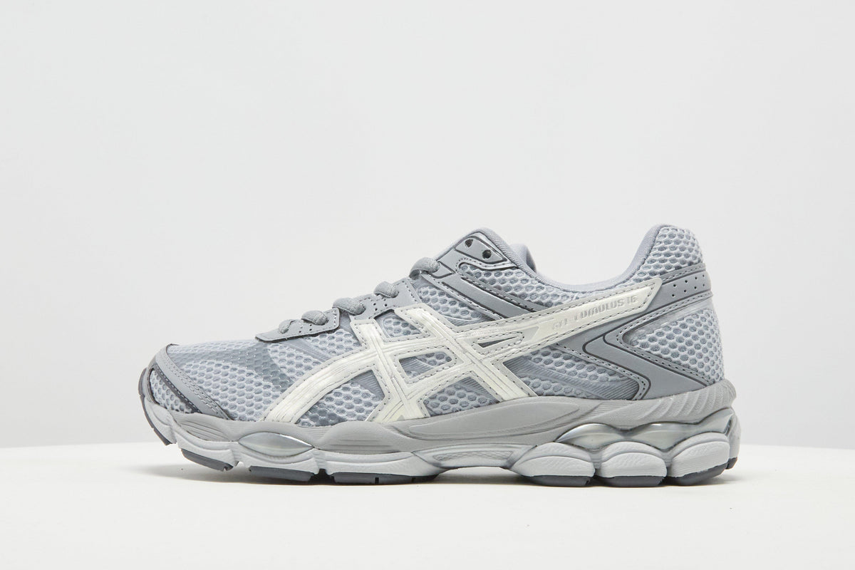 GEL-CUMULUS 16 Women's