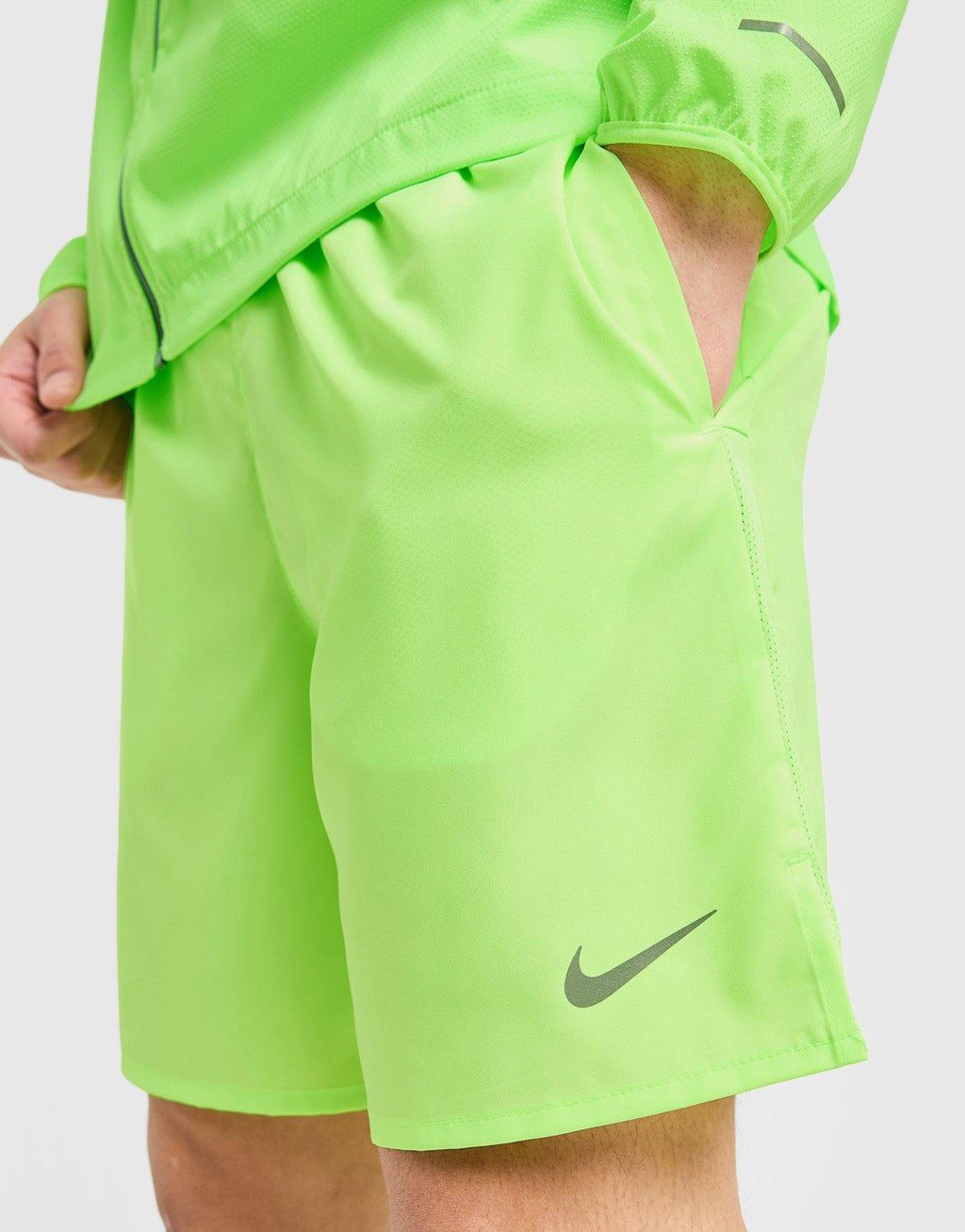 Challenger 7" Shorts
