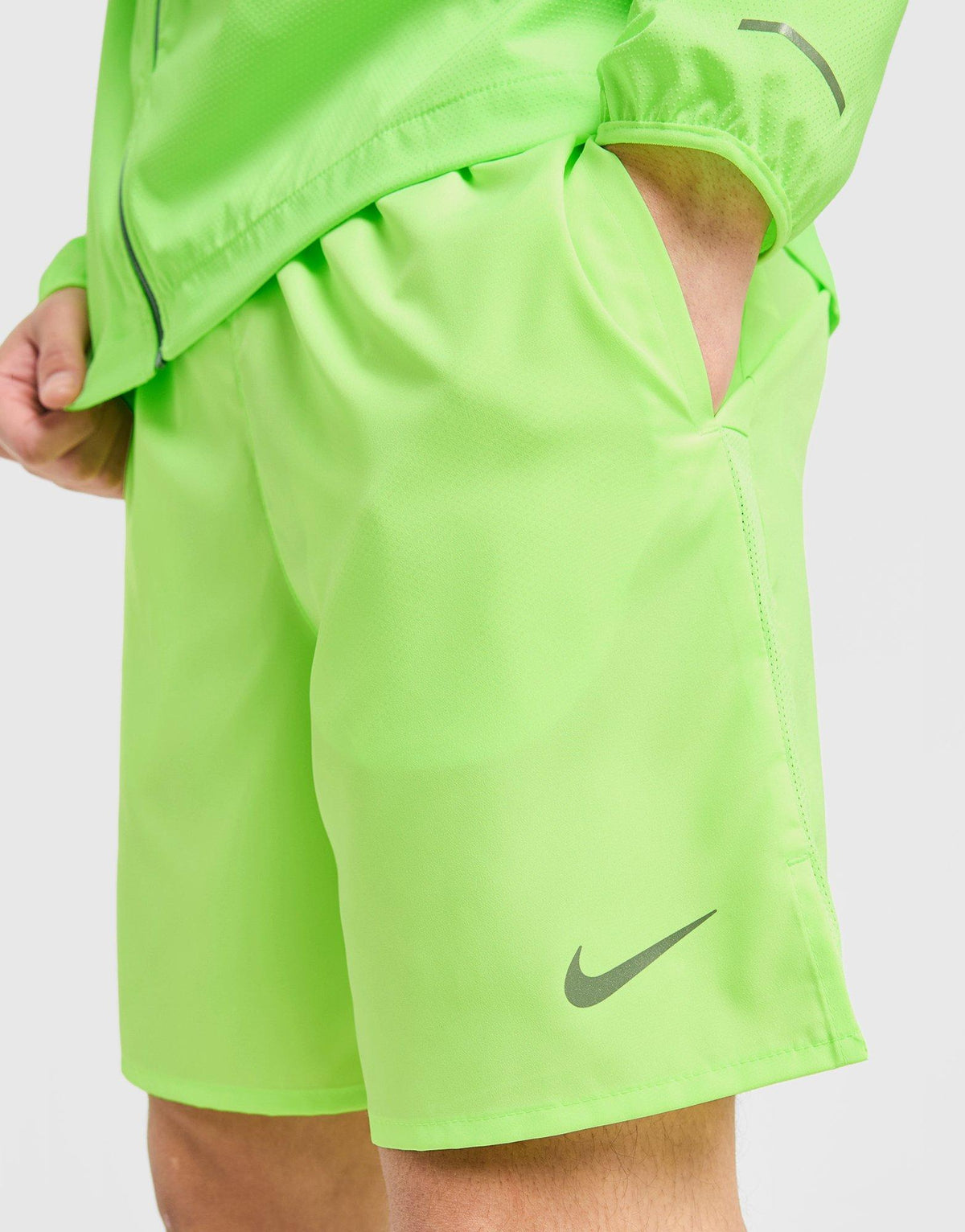 Challenger 7" Shorts