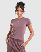 Essential Sportswear Chill Knit T-Shirt