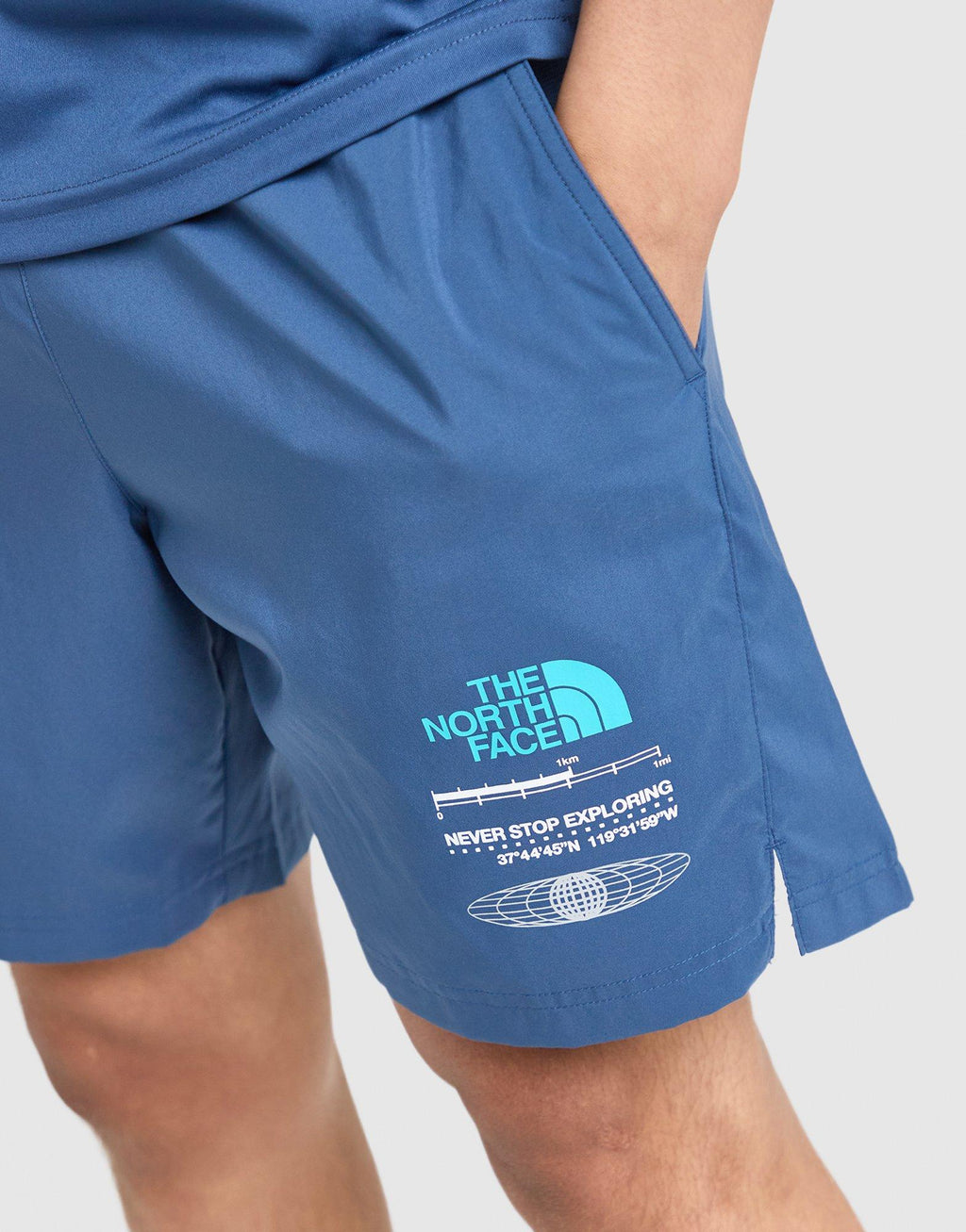 Graphic Reaxion Shorts