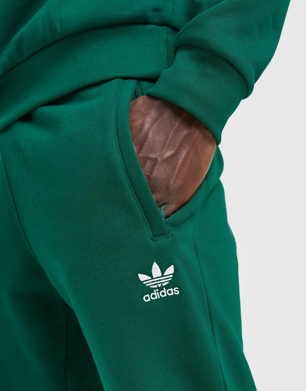 Trefoil Essential Joggers