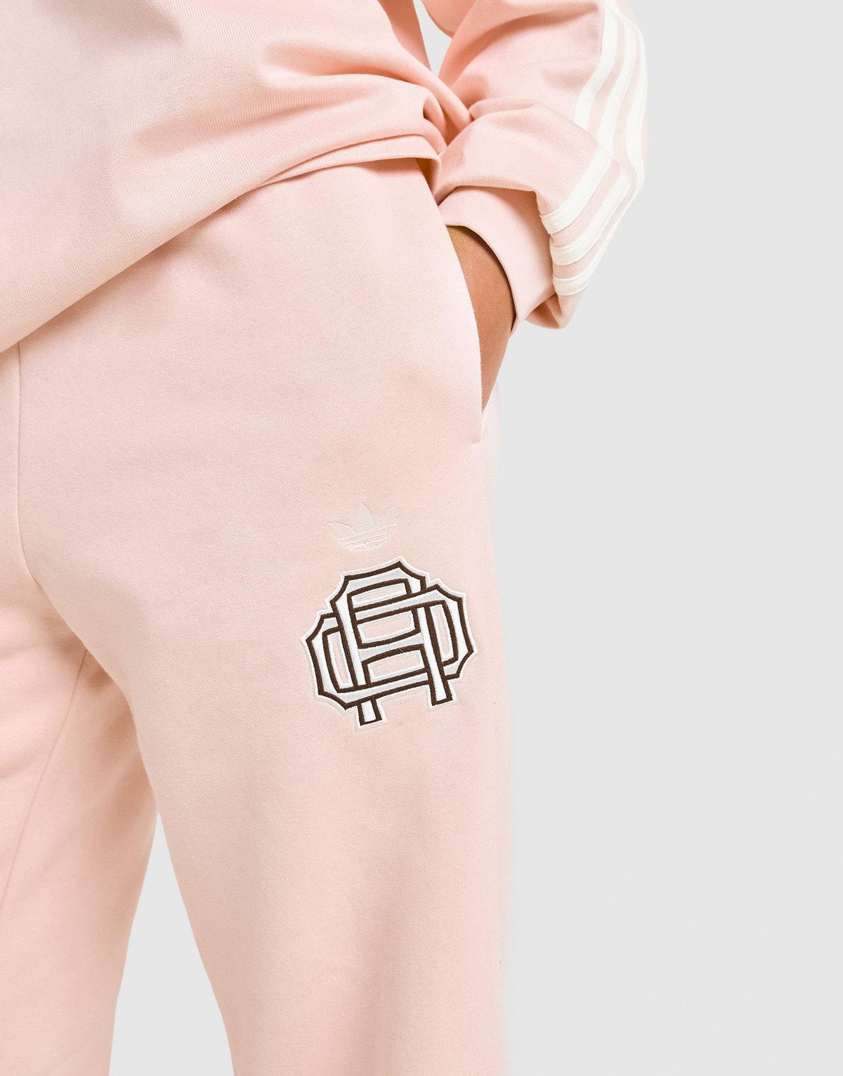 Emblem Wide Leg Joggers