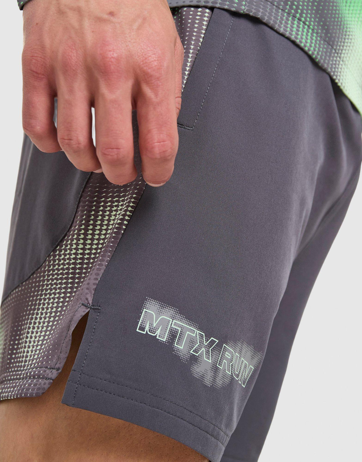 MTX Run Disperse Shorts