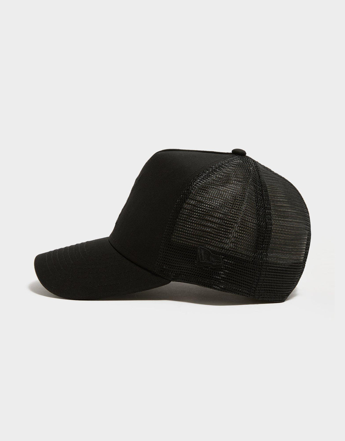 Liverpool FC Tonal Trucker Cap