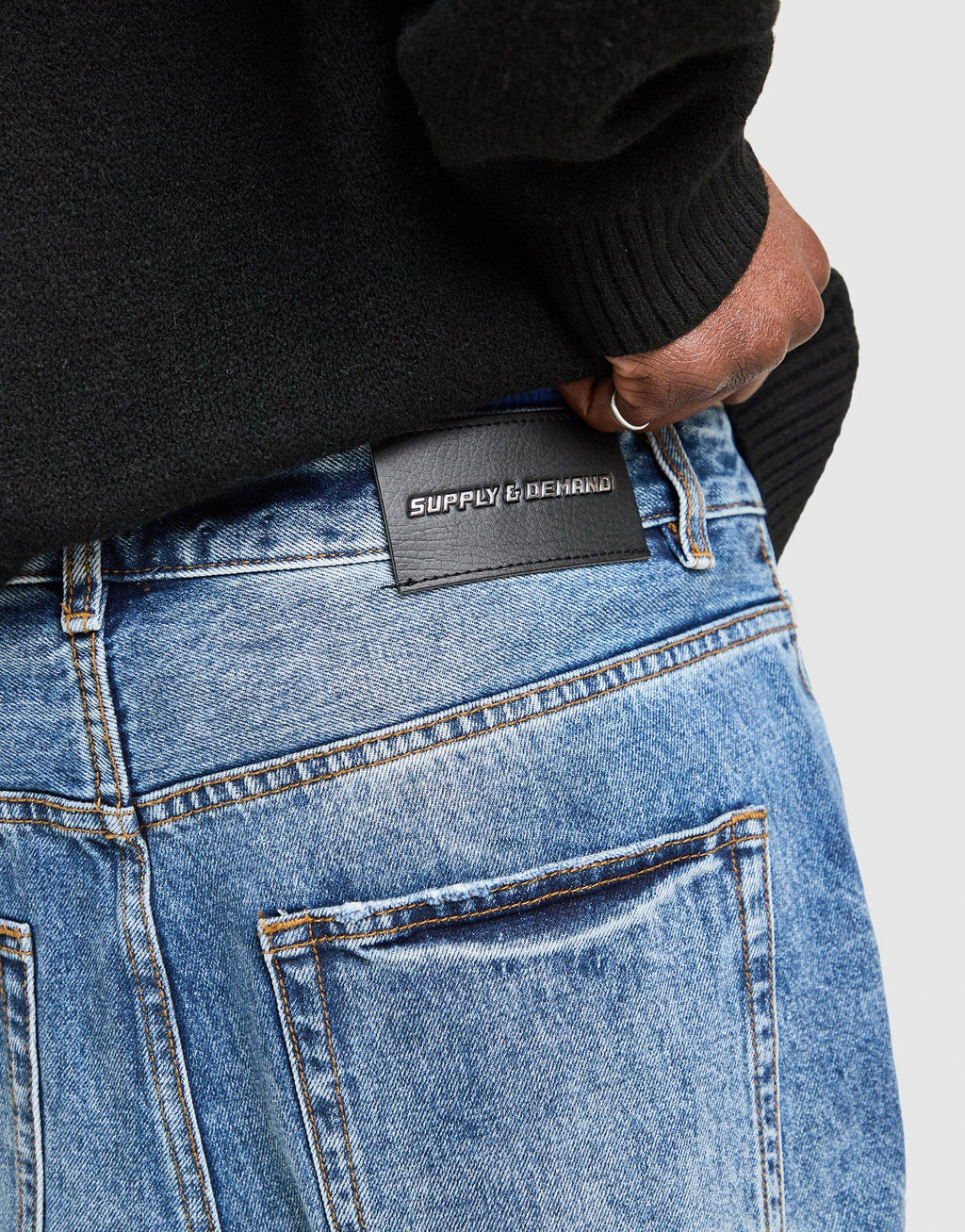 Core Baggy Jeans