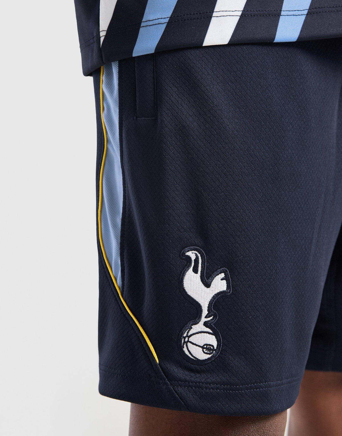 Tottenham Hotspur FC Strike Shorts Junior
