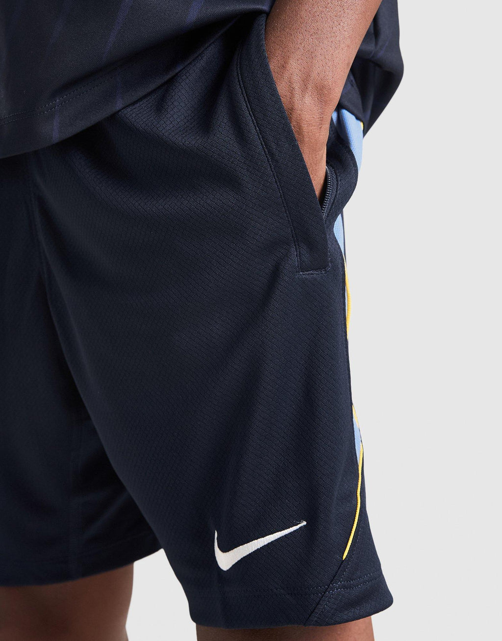 Tottenham Hotspur FC Strike Shorts Junior