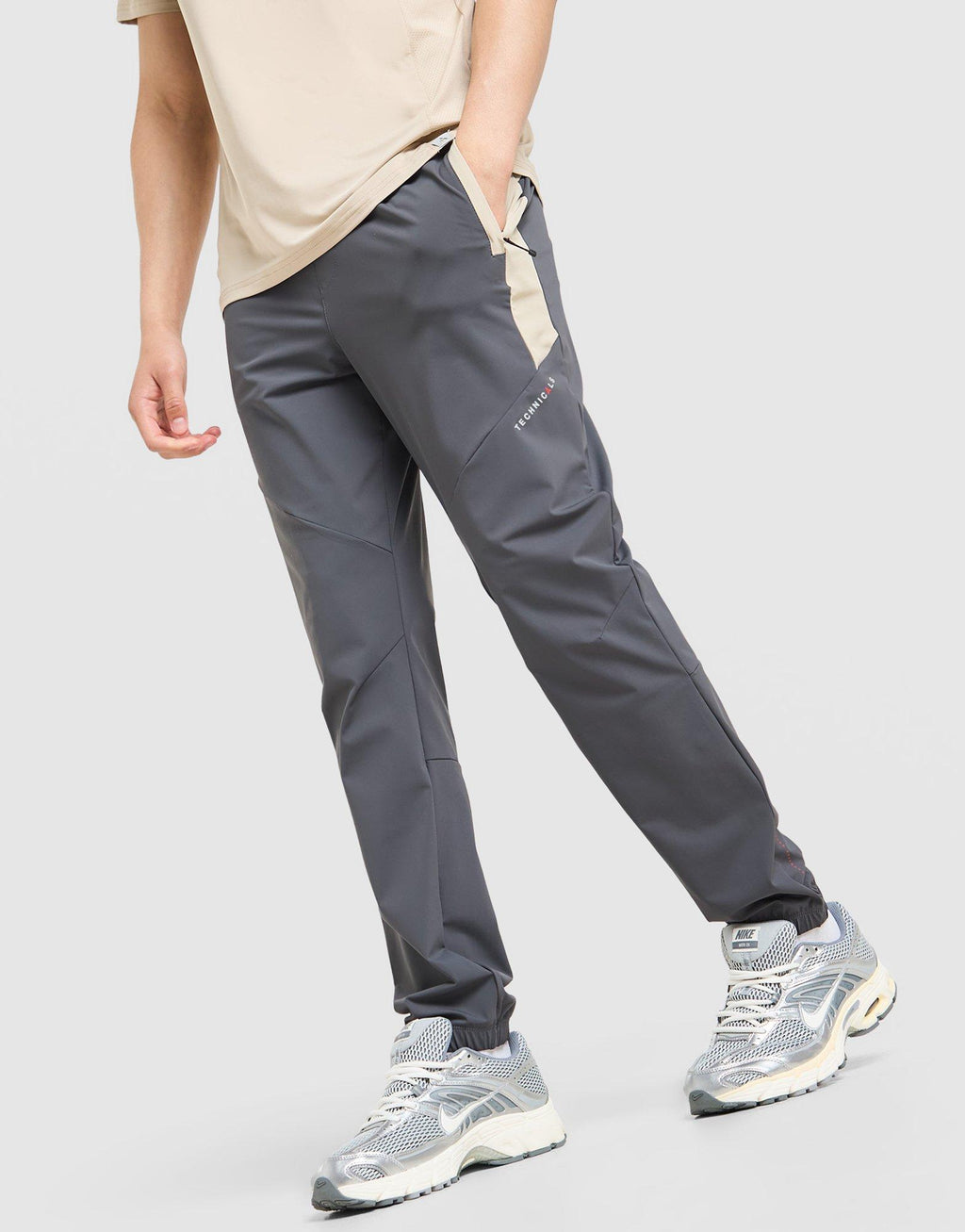 Isacc Track Pants
