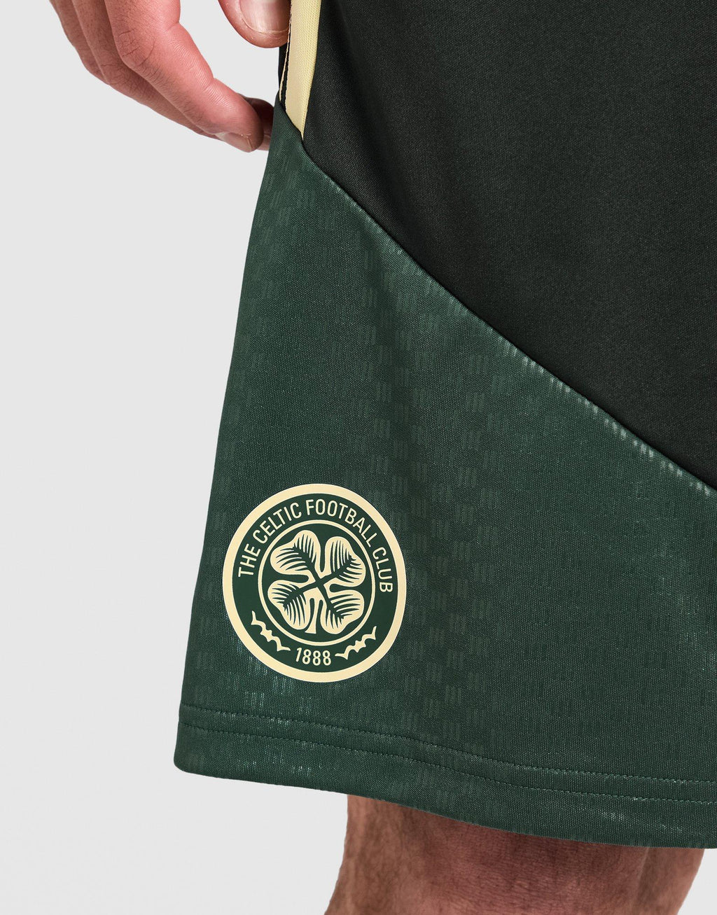 Celtic FC Tiro 26 Training Shorts