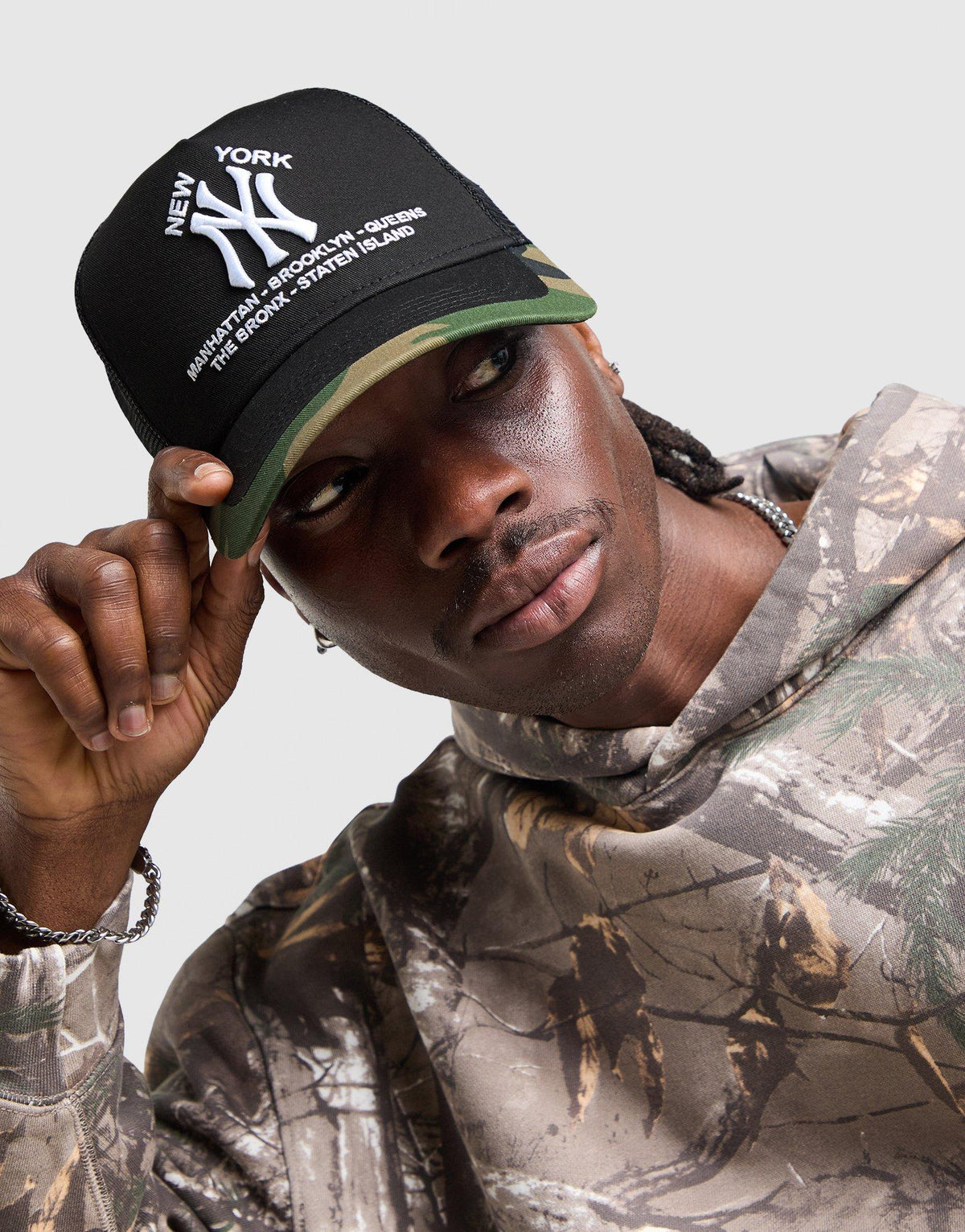 MLB New York Yankees Trucker Cap