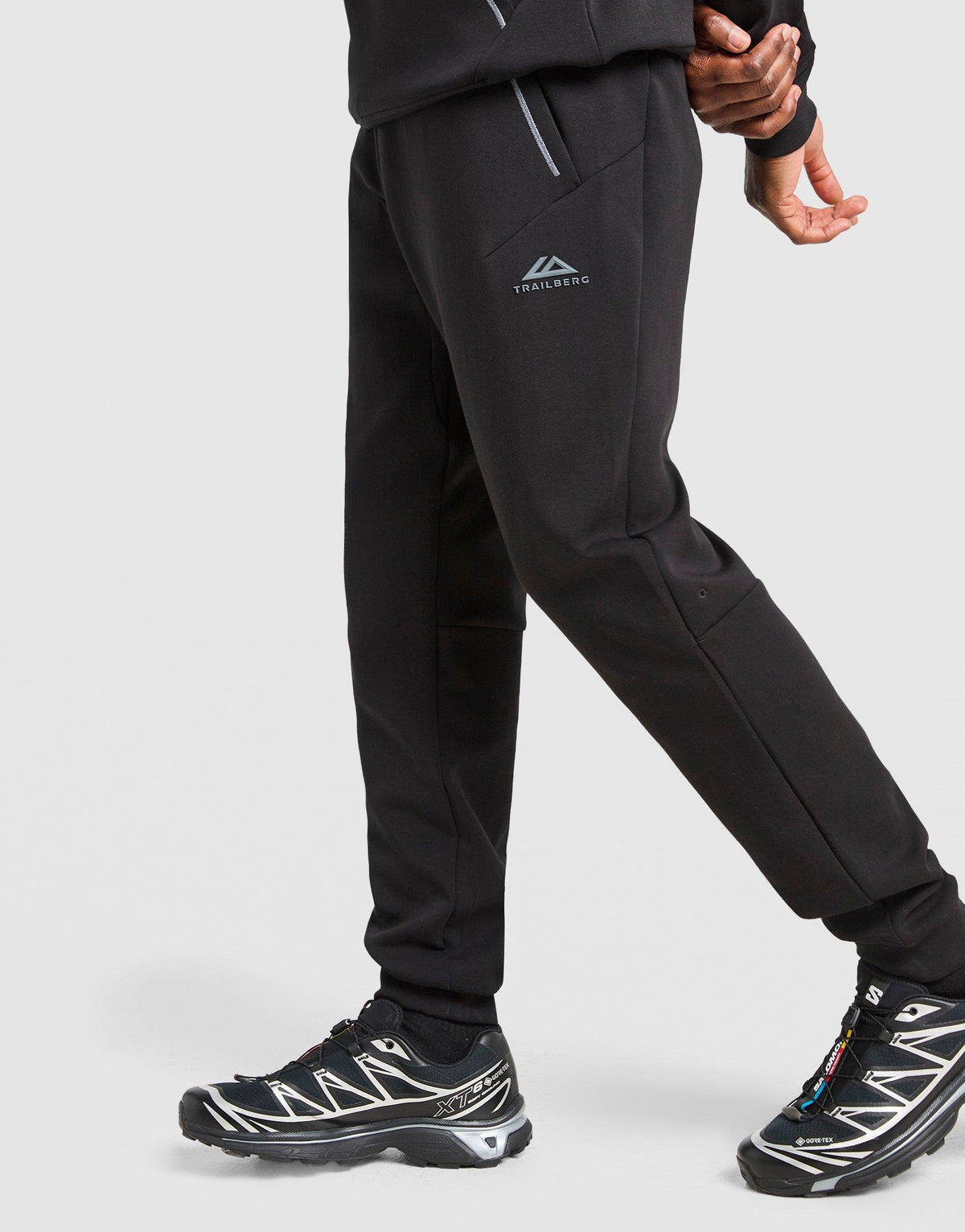 Ashfell Tracksuit