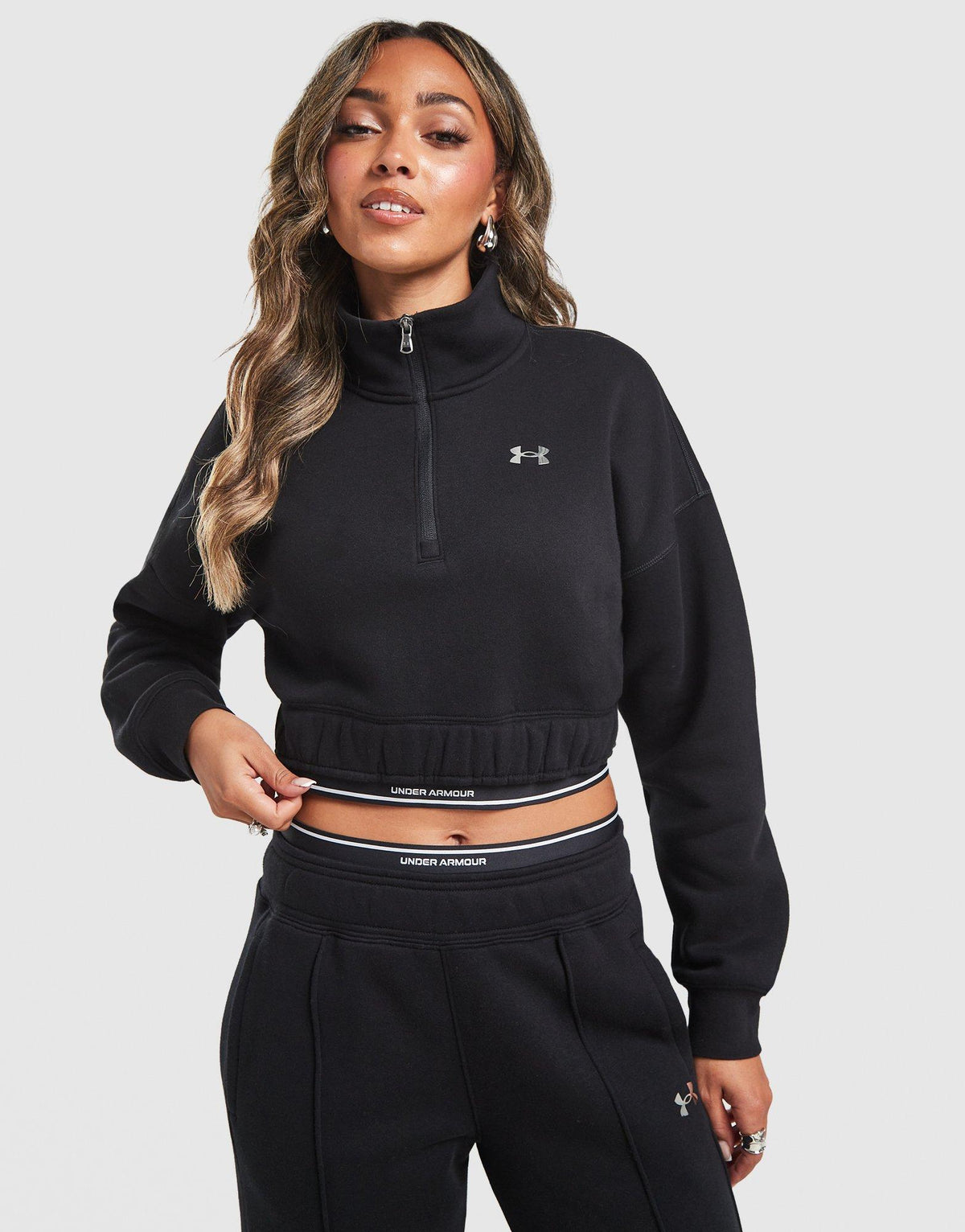 Wordmark 1/4 Zip Cropped Sweatshirt
