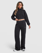 Wordmark 1/4 Zip Cropped Sweatshirt