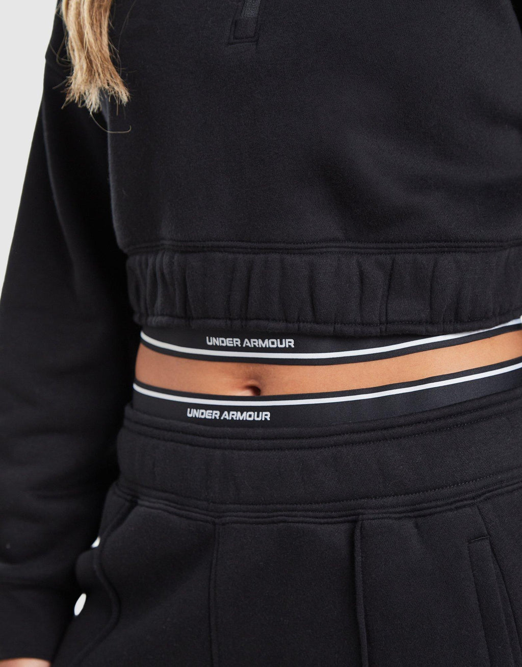 Wordmark 1/4 Zip Cropped Sweatshirt