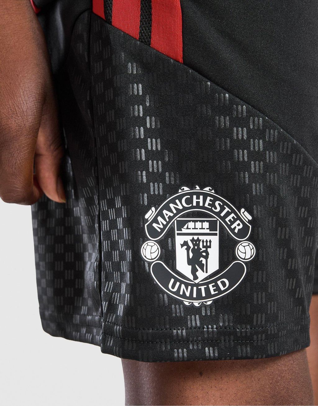 Manchester United Tiro 26 Training Shorts Junior