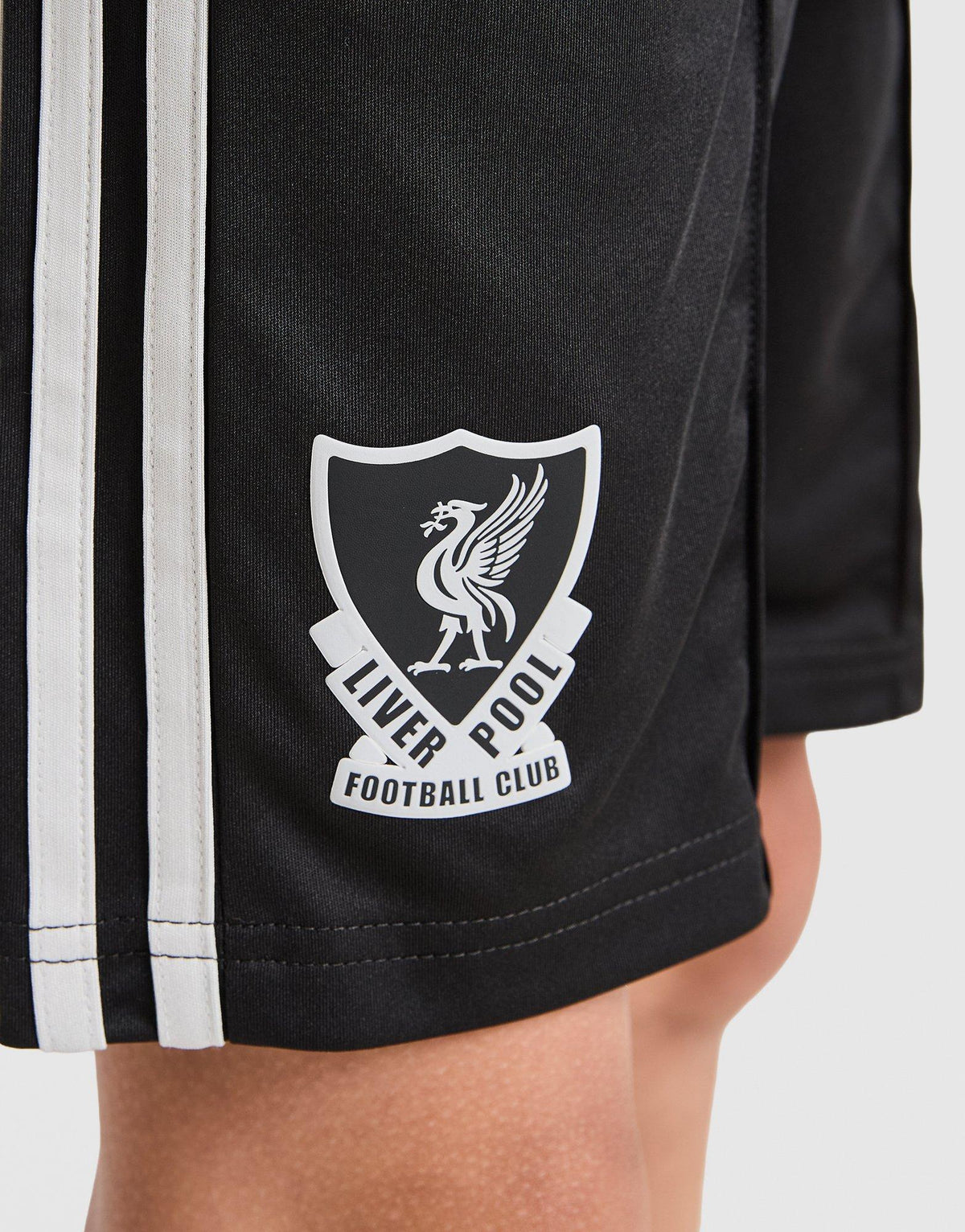 Liverpool FC 2026/27 Goalkeeper Shorts Junior