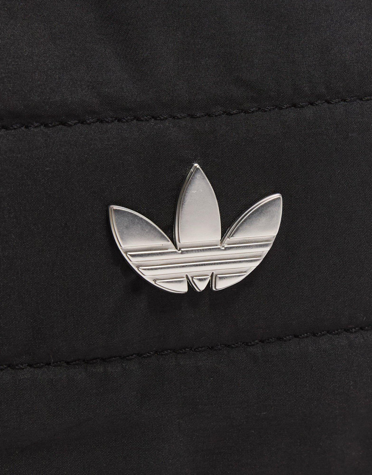 Metal Trefoil Waistpack