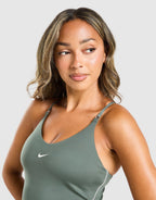 Training Gym Life Swoosh Tank Top