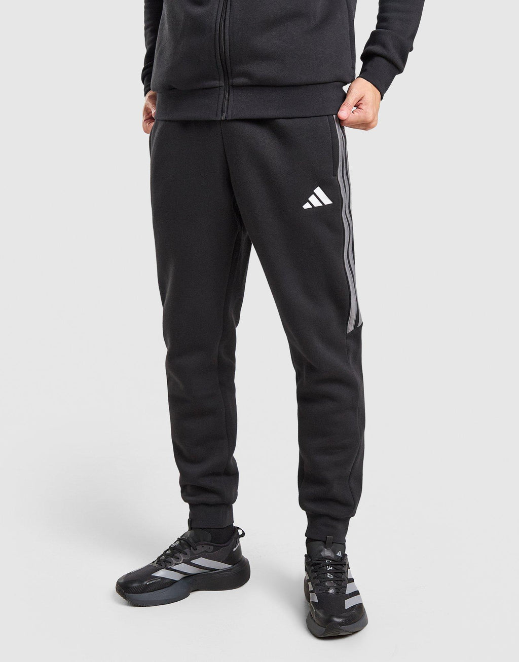 Tiro Essentials 3-Stripes Joggers