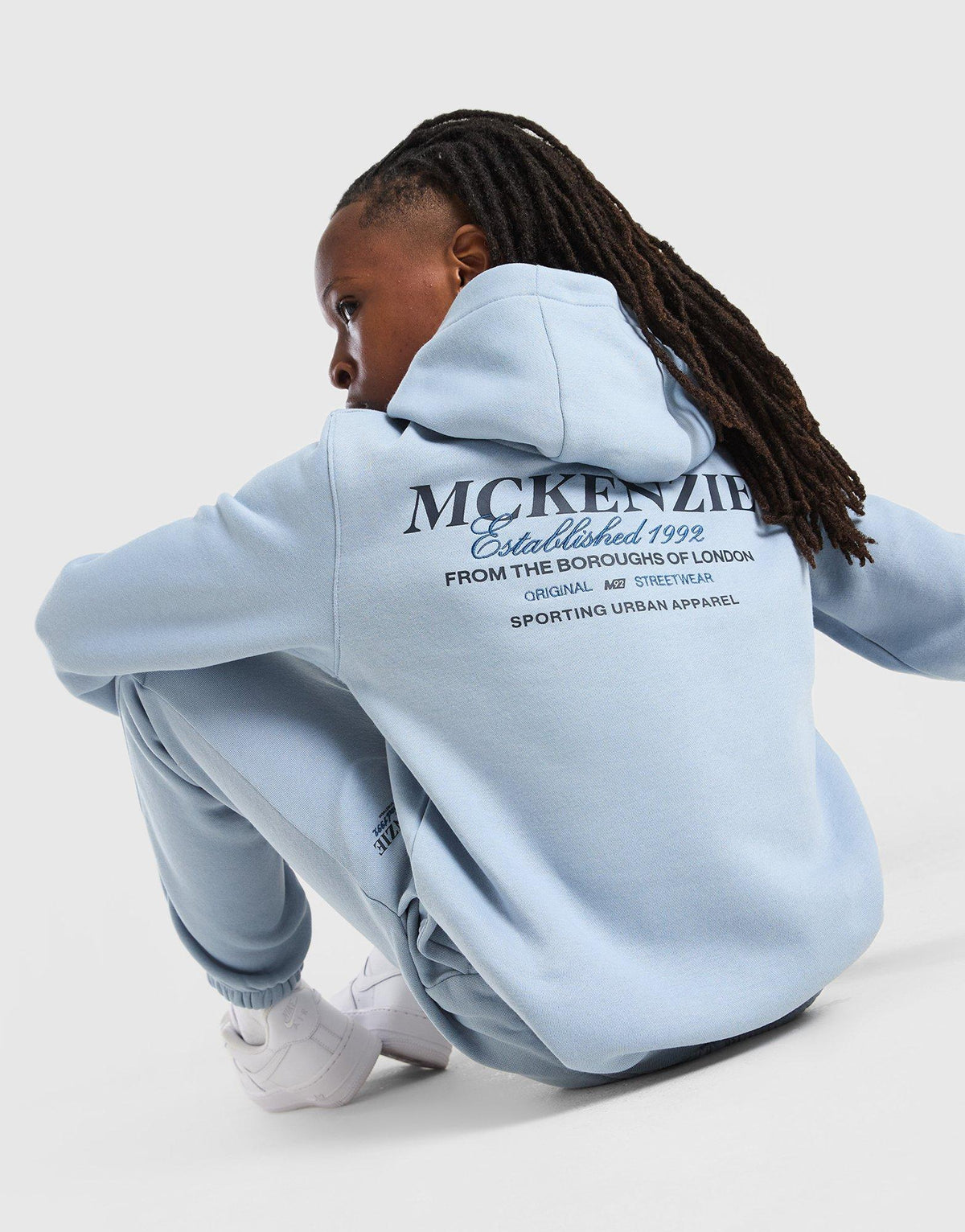Type Overhead Hoodie Junior