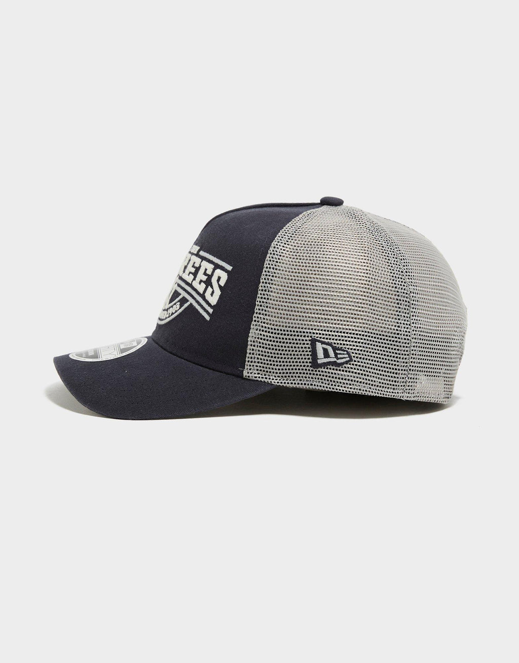 MLB M-Crown 9FORTY Trucker Cap