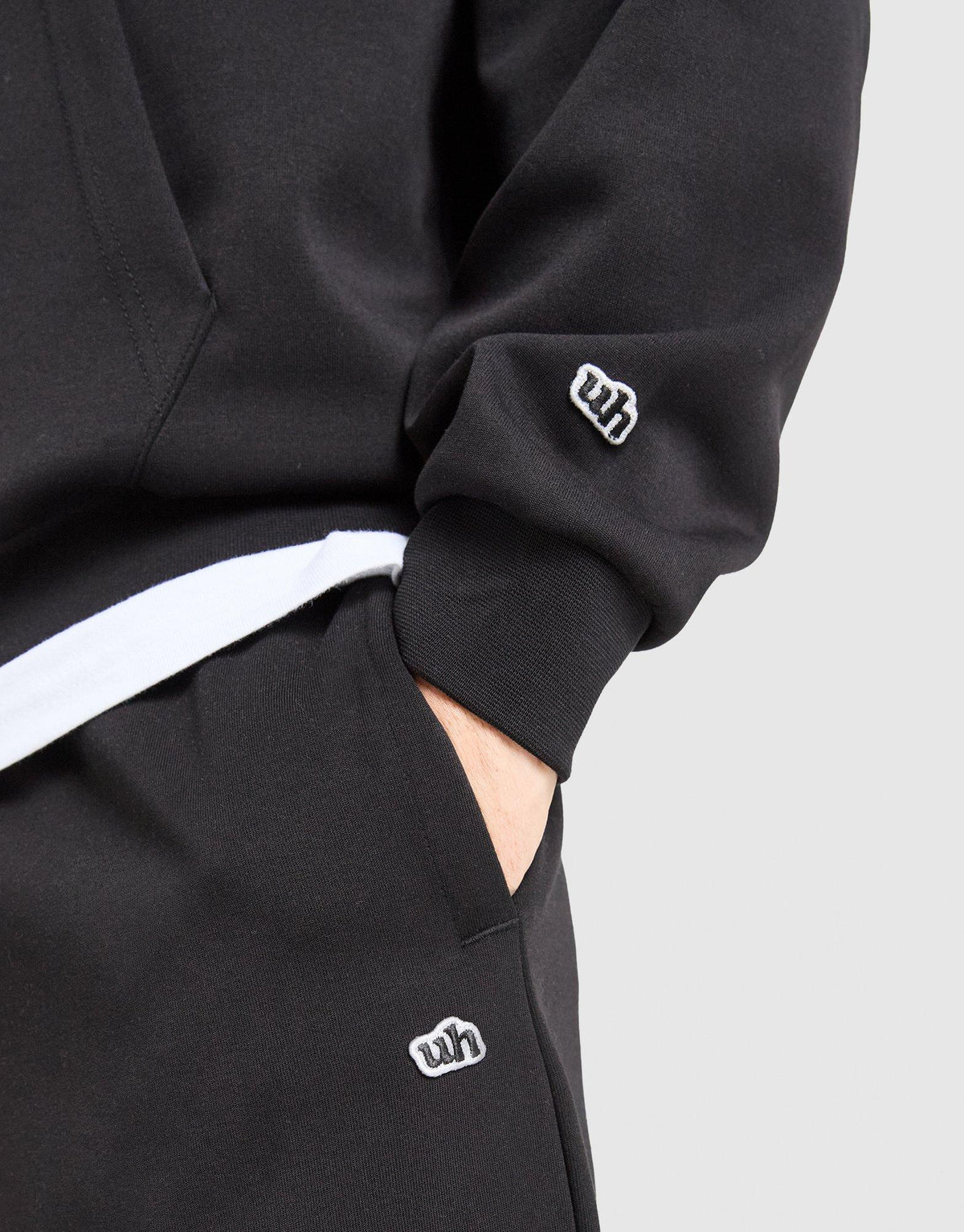Landing 1/4 Zip Sweatshirt