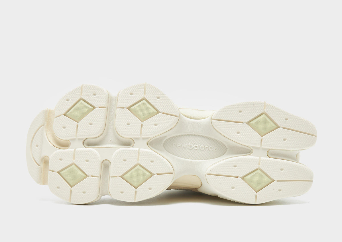 9060 Women's