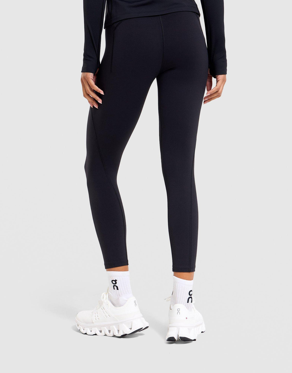 Studio 7/8 Leggings