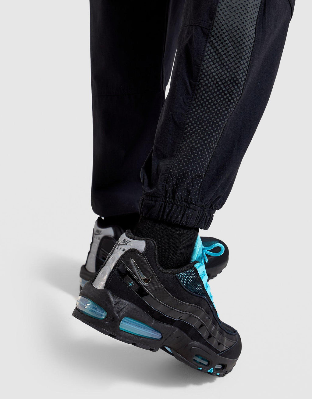 Air Max Woven Cargo Pants