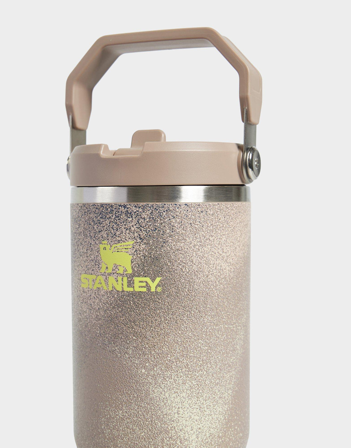 The IceFlow Flip Straw Tumbler 880mL