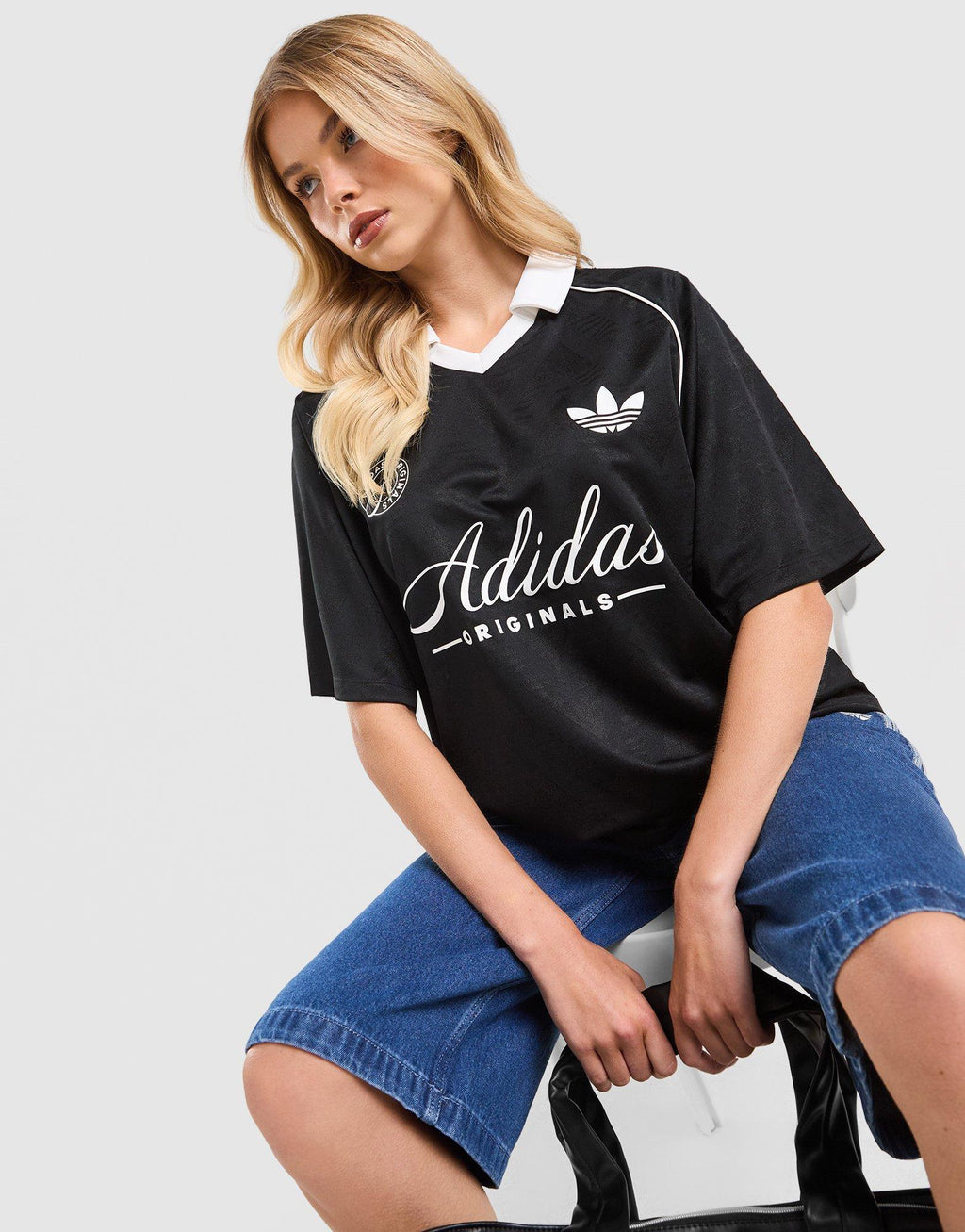 Script Football Collar T-Shirt