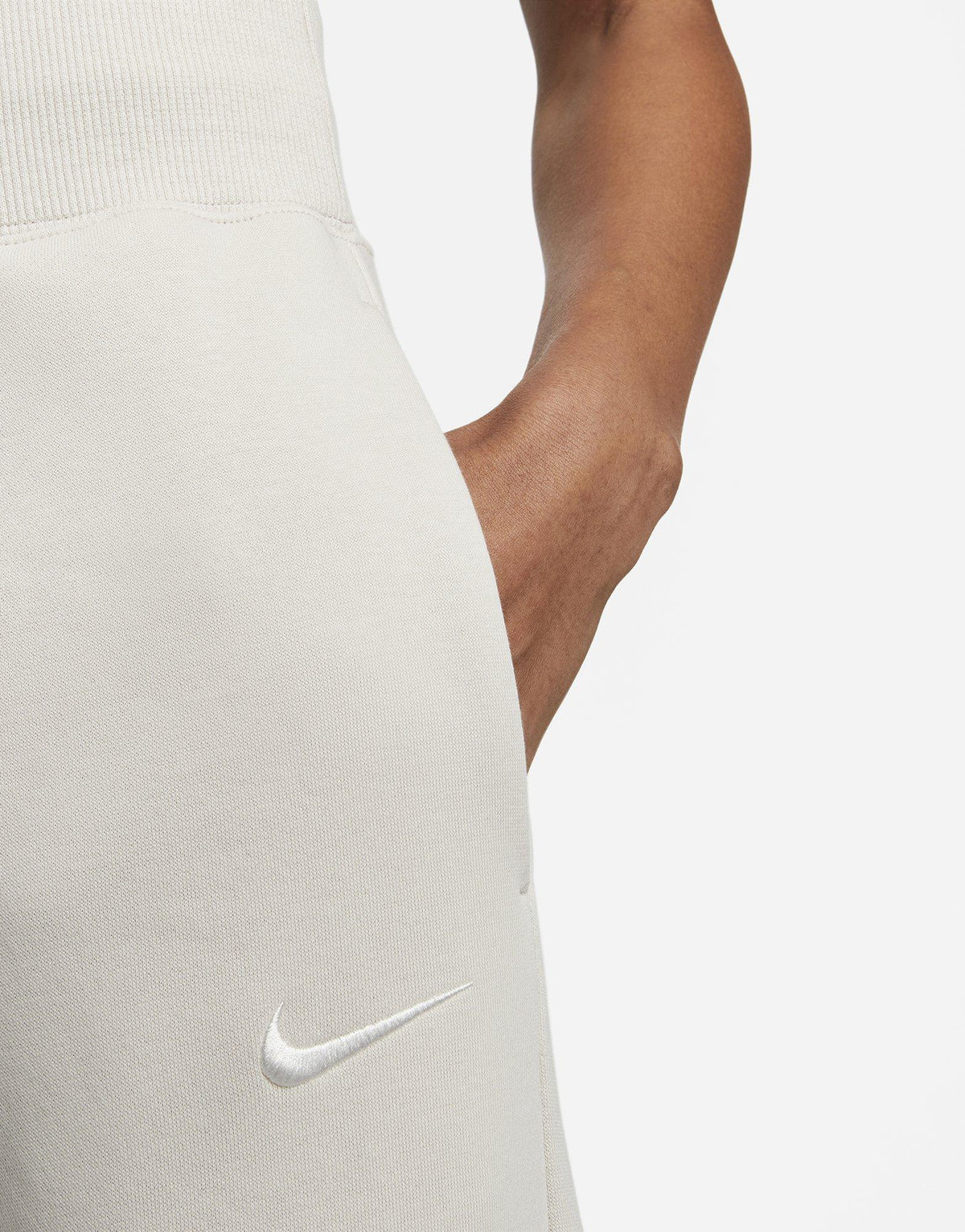 Phoenix Fleece Wide Leg Joggers