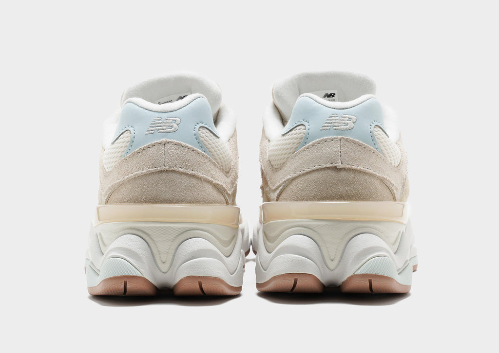 9060 Junior