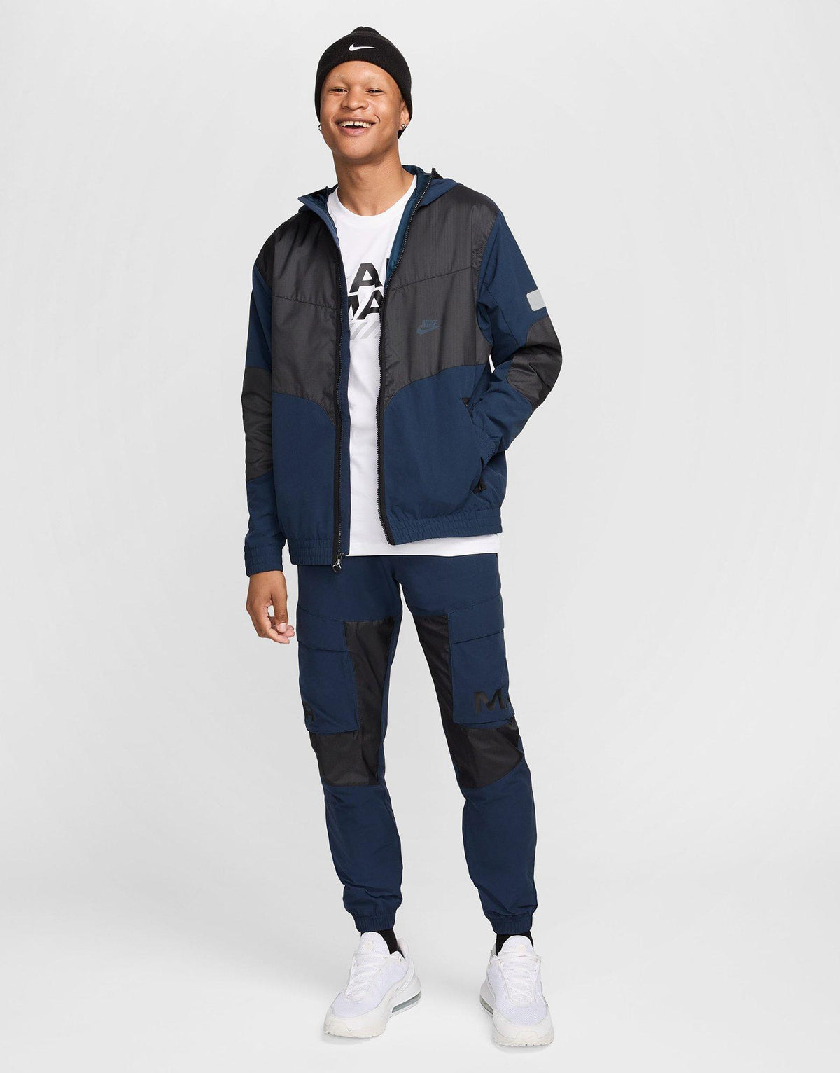 Air Max Woven Jacket
