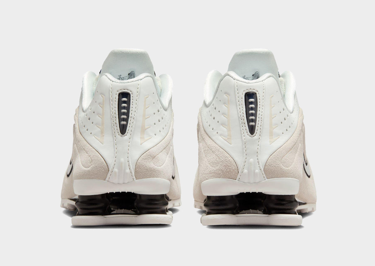 Shox R4 Suede