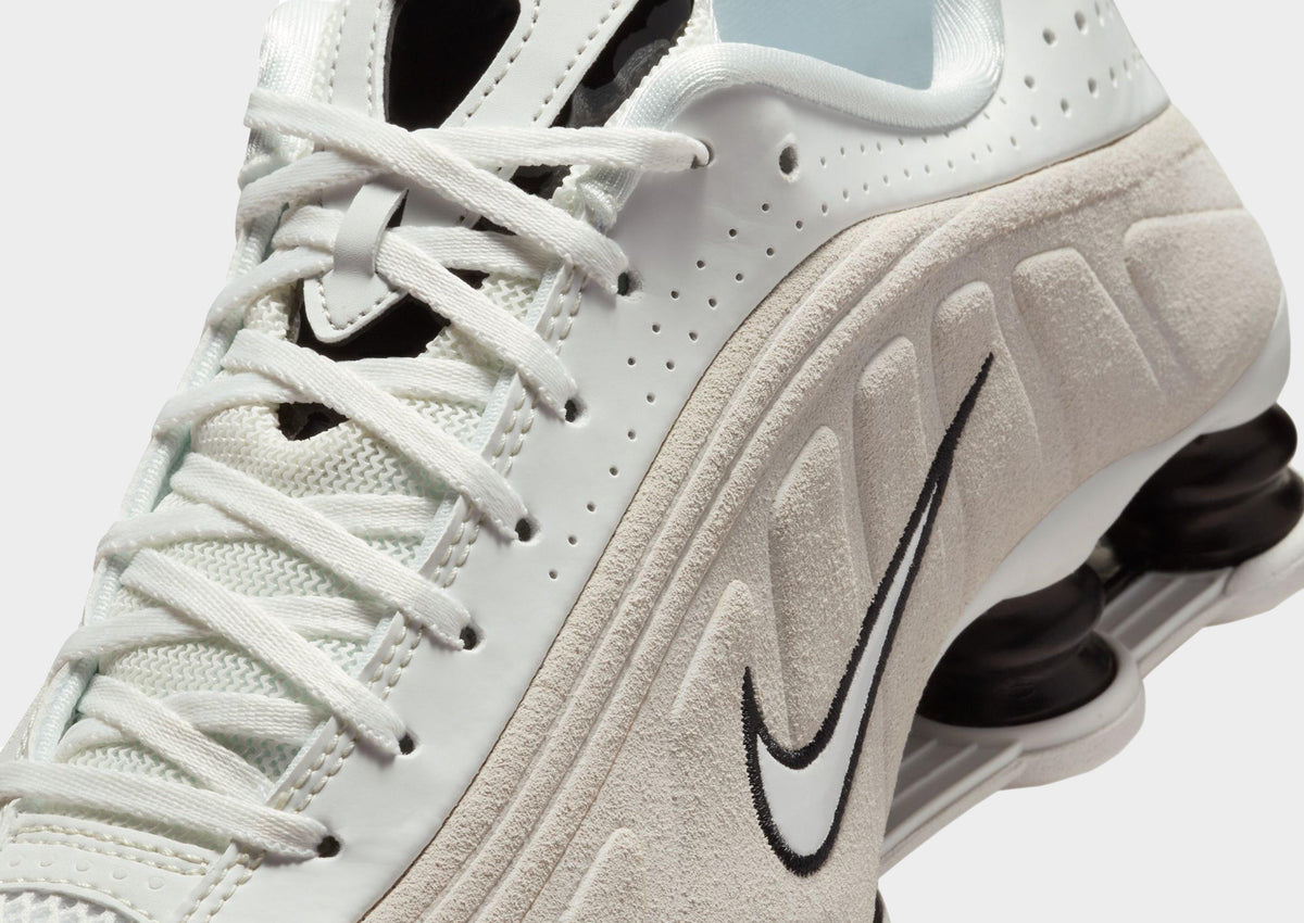 Shox R4 Suede