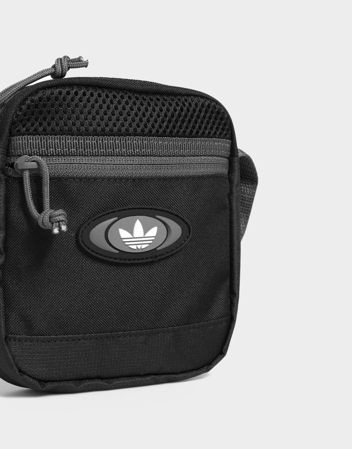 Rekive Crossbody Bag