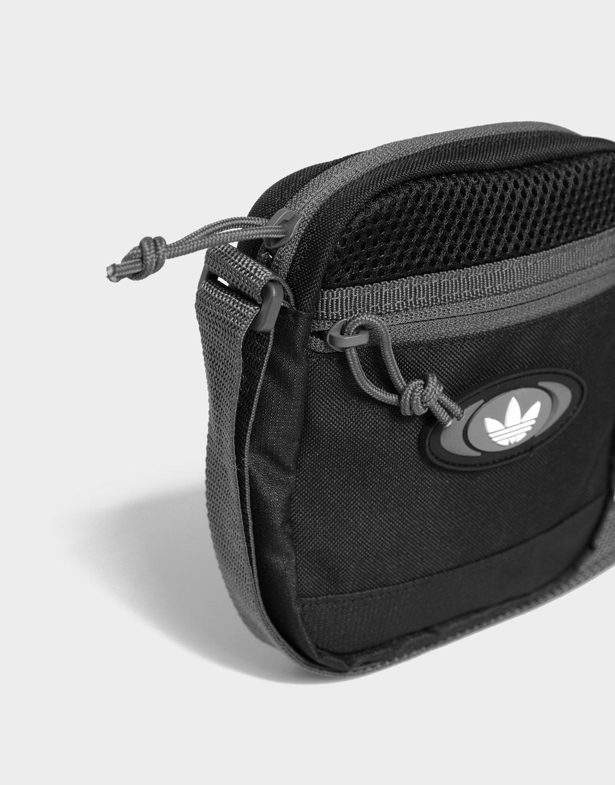 Rekive Crossbody Bag