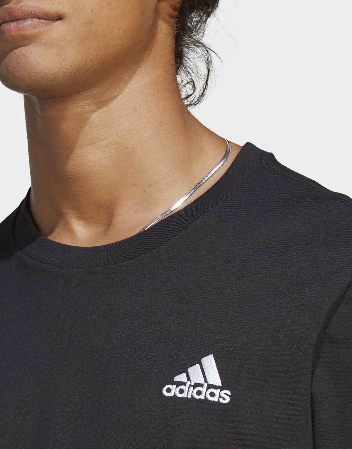 Badge of Sport Core T-Shirt