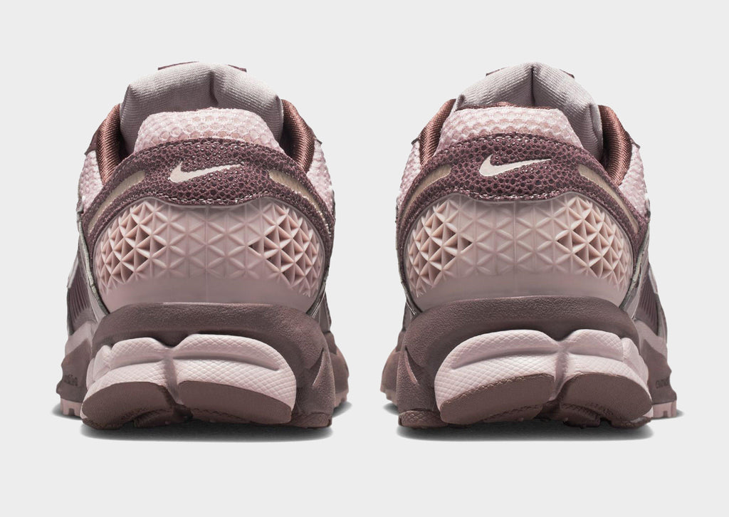 Vomero 5 Women's