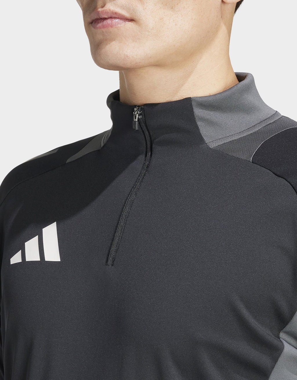 Wales Tiro 24 Training Top