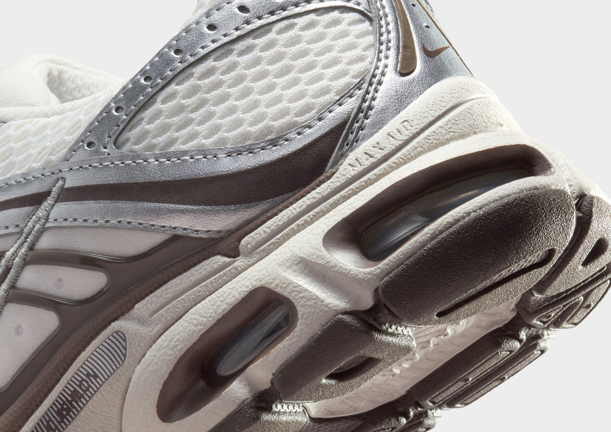 Air Max Moto 2K Women's